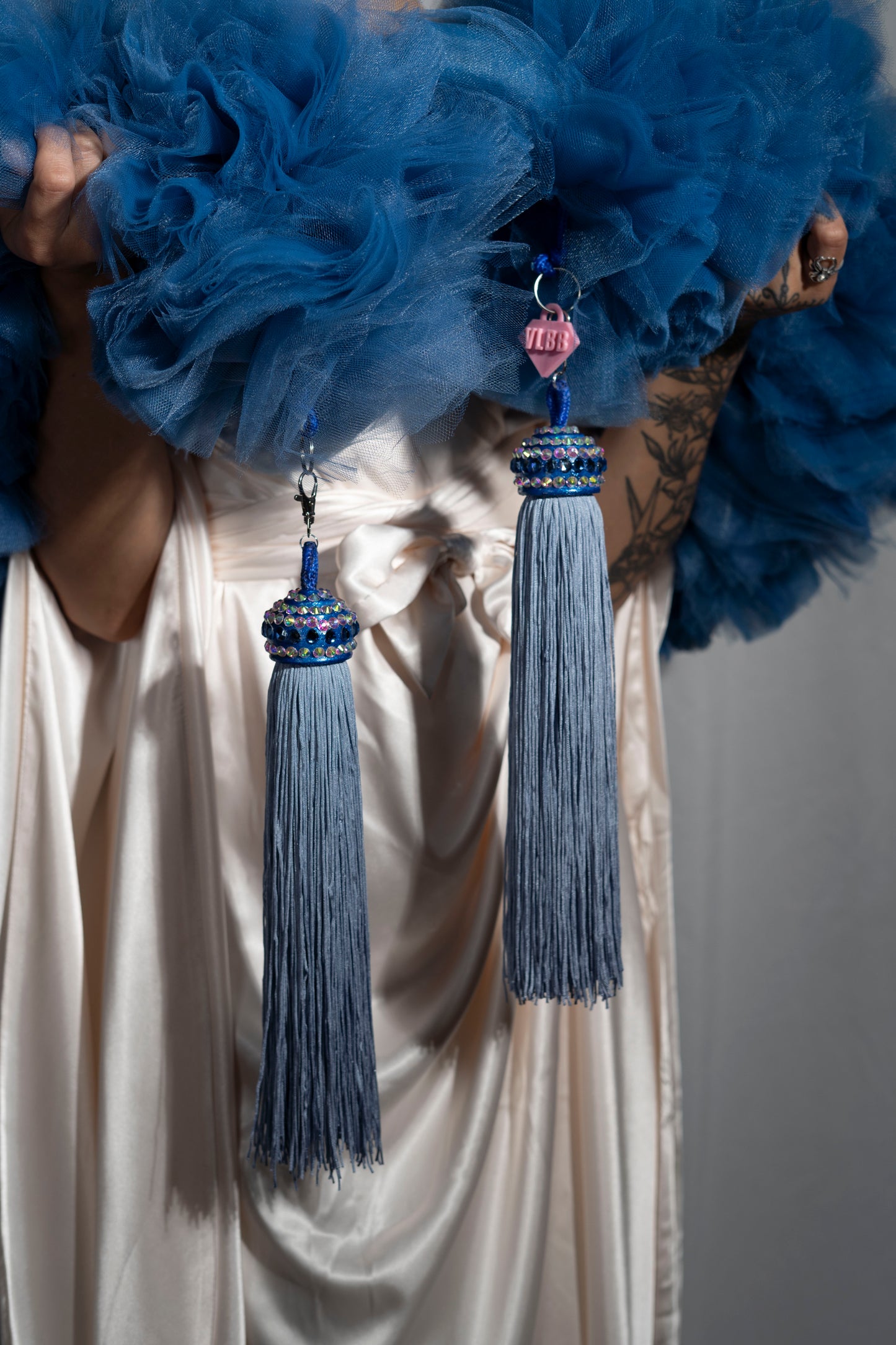 The Dazzle - Tulle Boa