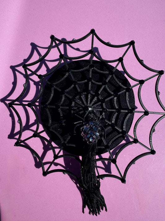 Arachné Noir Fascinator